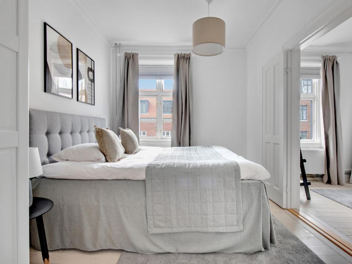 Sanders Stage - Endearing Three-bedroom Near Nyhavn Leilighet *